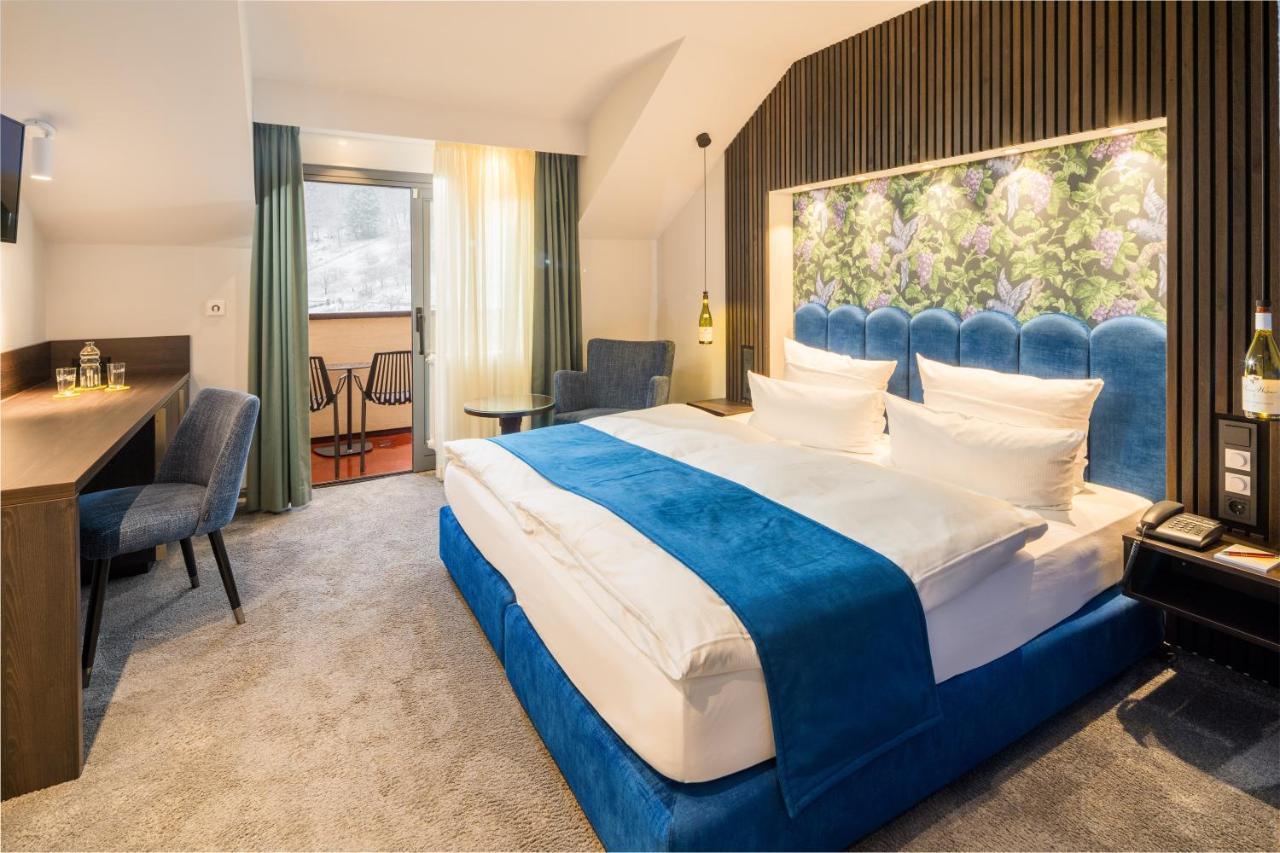 Hotel Heiligenstein บาเดน-บาเดน ภายนอก รูปภาพ