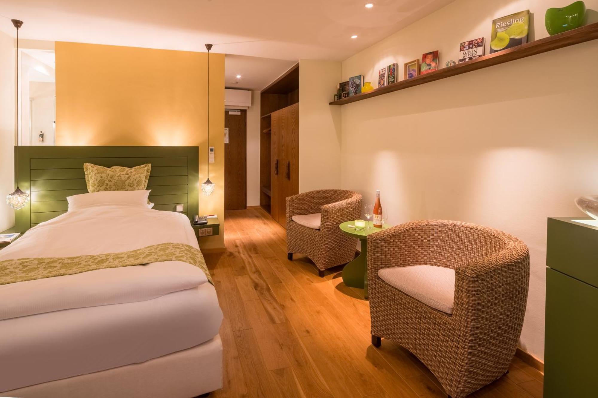 Hotel Heiligenstein บาเดน-บาเดน ภายนอก รูปภาพ